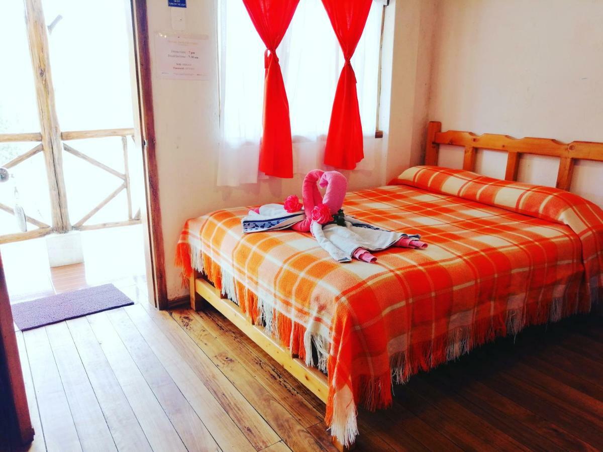 Hostal Taita Cristobal Isinlivi Dış mekan fotoğraf